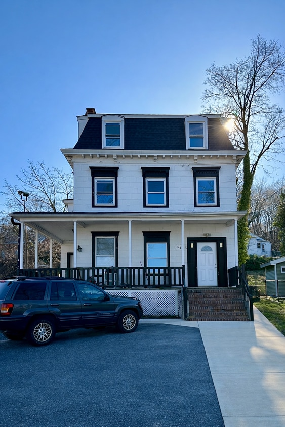 Photo - 21 Continental Pl (Glen Cove, NY)