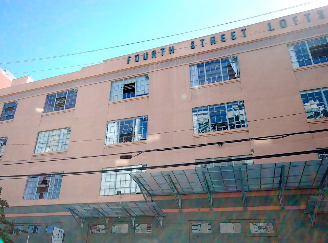 Photo - 247 4th St (Oakland, CA)