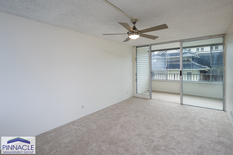 Foto principal - 1122 Elm St