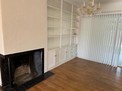 Foto del edificio - Open-Concept Living with Stylish Kitchen & Large Backyard