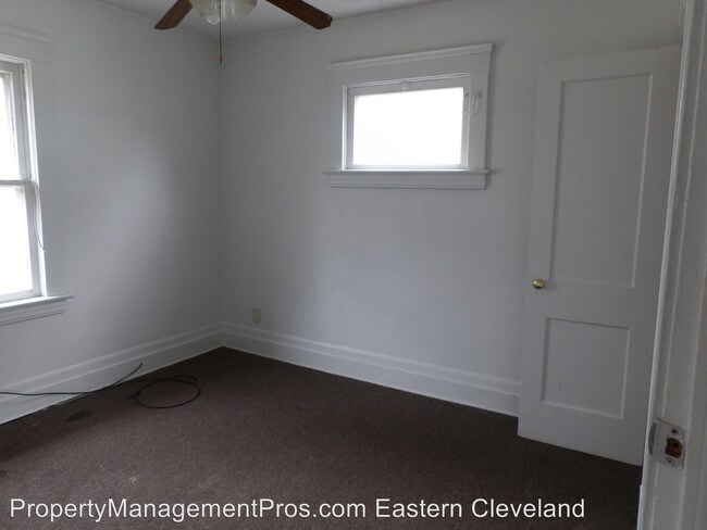 Foto del edificio - 13400 Eaglesmere Ave
