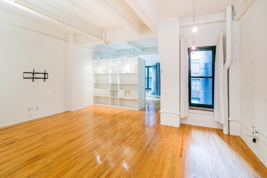 Photo - 42 Chauncy Street Unit 5D