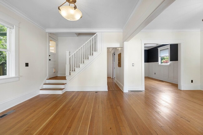 Foto del edificio - Beautifully Restored 3-Bedroom Home in Historic Section of Oregon City