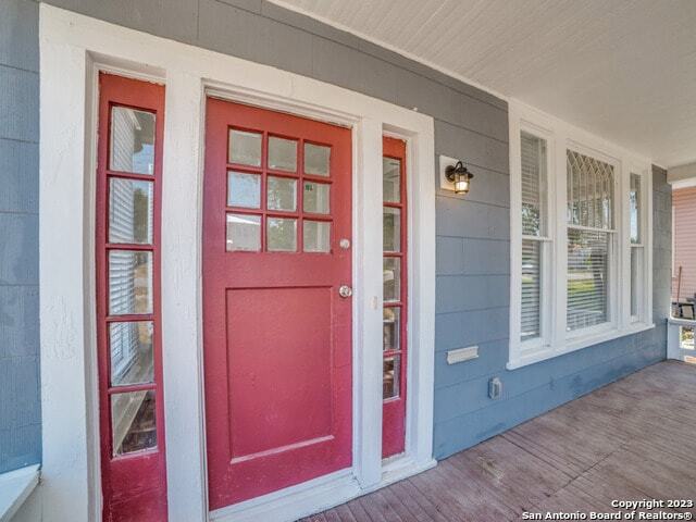 Photo - 732 N Pine St House