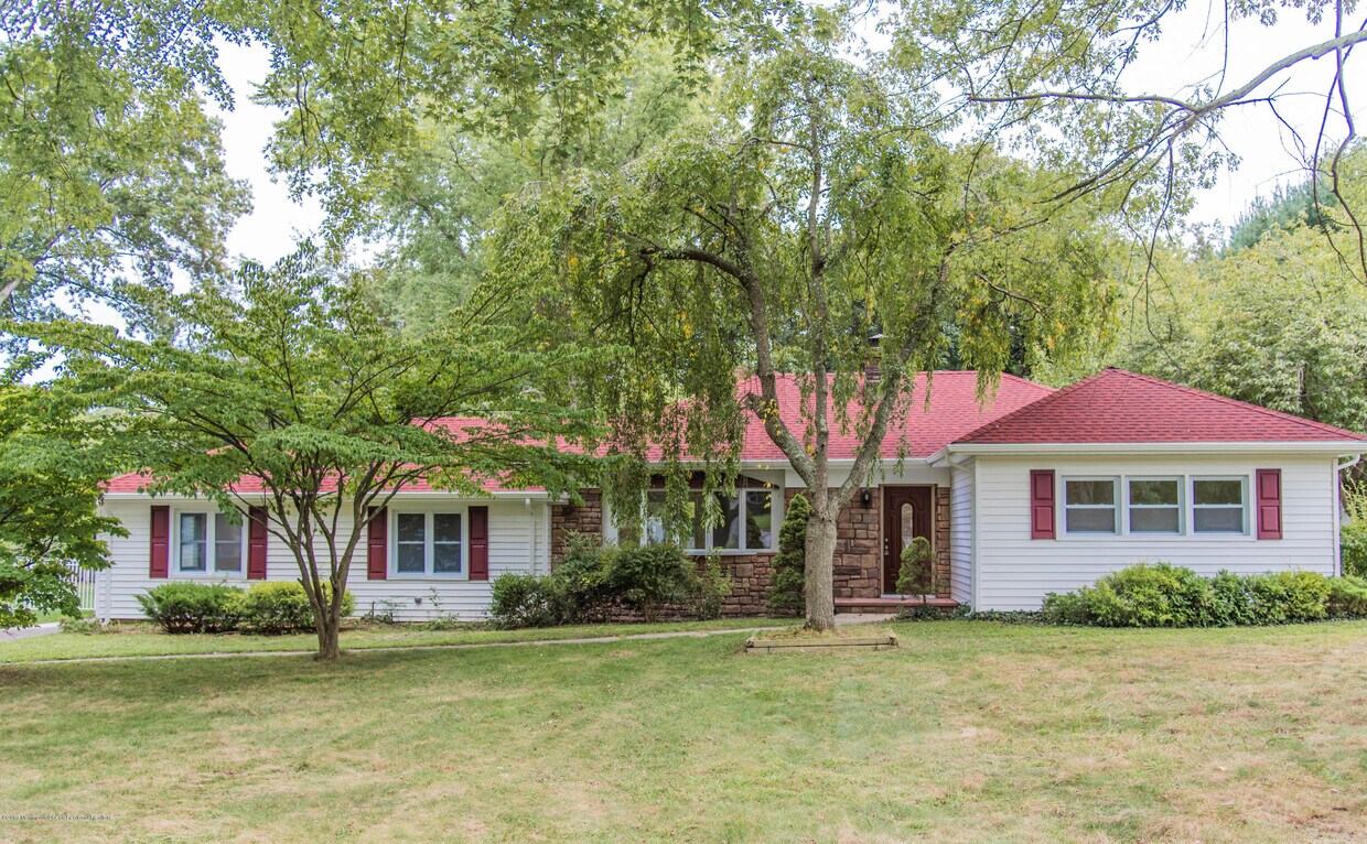 Primary Photo - 88 Rutledge Dr