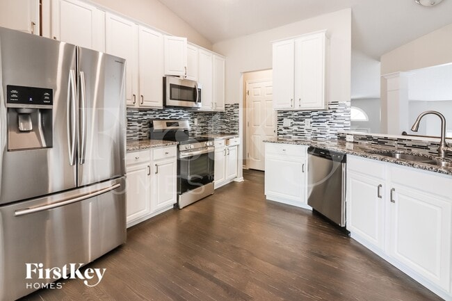 Building Photo - 15140 W 157th Terrace