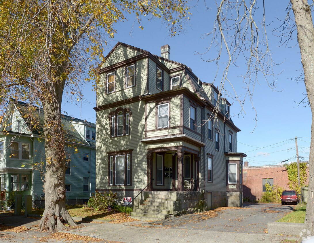 Primary Photo - 45 Morgan St