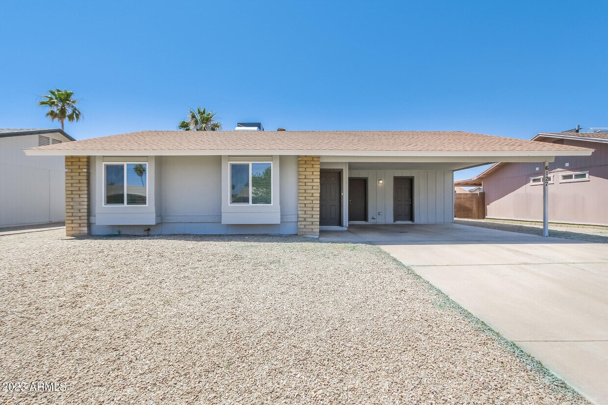 Foto principal - 6127 W Nancy Rd