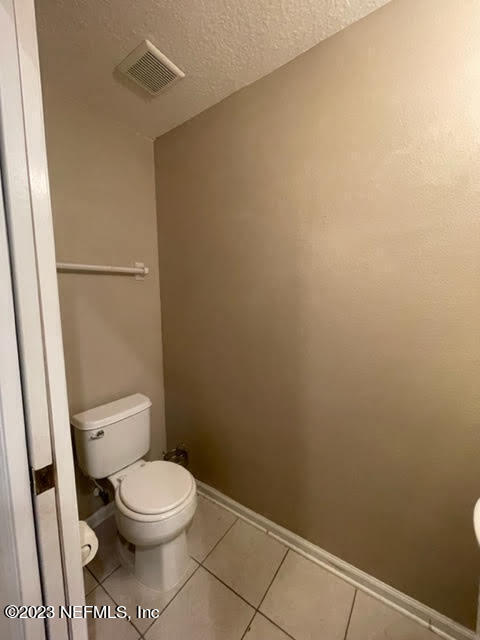 Building Photo - 6060 Bartram Village Dr