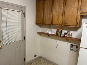 Building Photo - 2100 Austin St