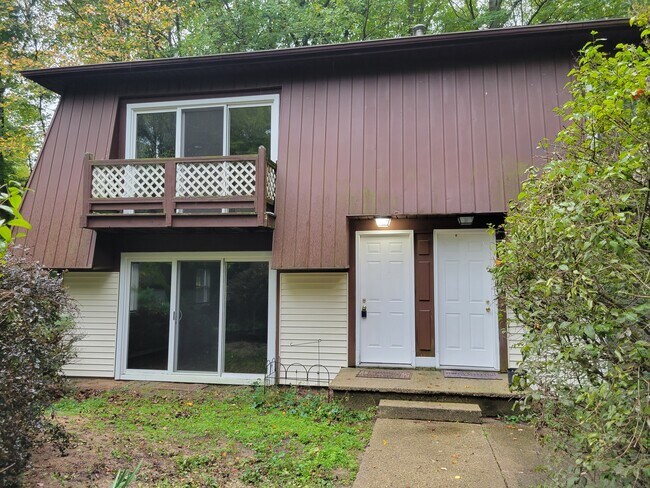 Building Photo - 18677 W Spring Lake Rd