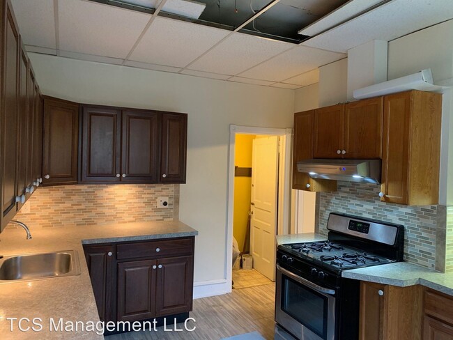 Building Photo - 3 br, 1.5 bath House - 5014 Duffield St.