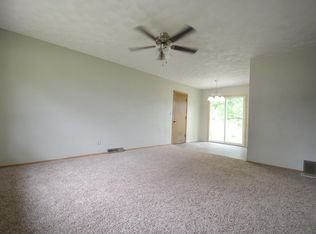 Primary Photo - 3103 W Rusholme St