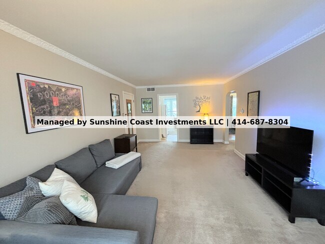 Foto del edificio - 8505 W Center St