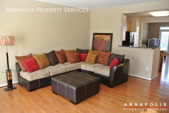 Building Photo - 950 Citrine Ct