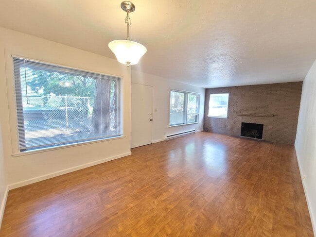Foto del edificio - 801 S Lincoln Pl