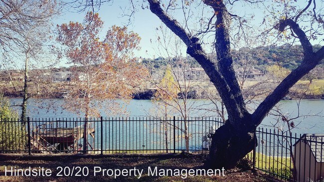 Building Photo - 2103 Big Horn Dr