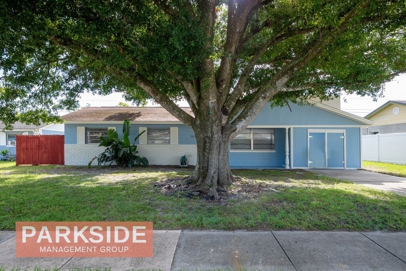 Primary Photo - 961 Barbados Ave