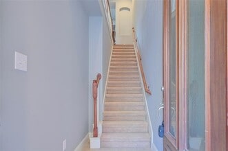 Building Photo - 42 Versante Ct