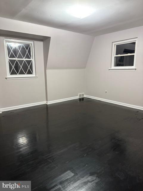 Foto del edificio - 9304 Lansford St