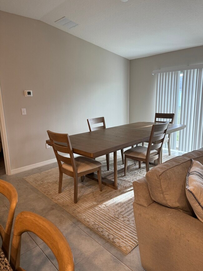 Foto del edificio - 10359 Scarlet Skimmer Dr