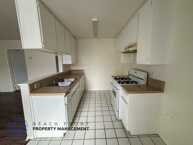 Foto del edificio - 1547 W. 261st St.