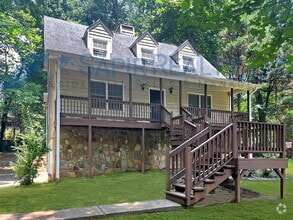 Building Photo - 4125 Maple Ferry Dr