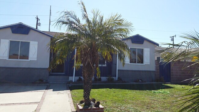 Building Photo - 3818 W 173rd St