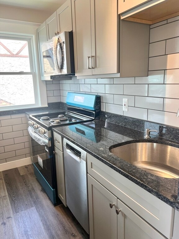 Foto del edificio - 6 Elmwood Ct