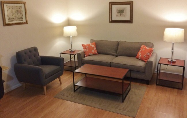 Nuevos muebles para la sala de estar - 1404 April Villa W