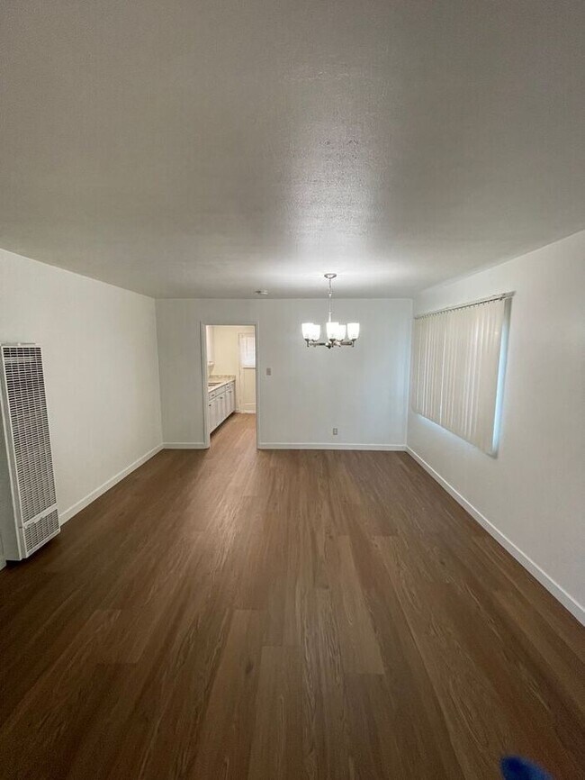 Building Photo - Beautiful 3 Bedrooms 2 Bath Home in Fremont