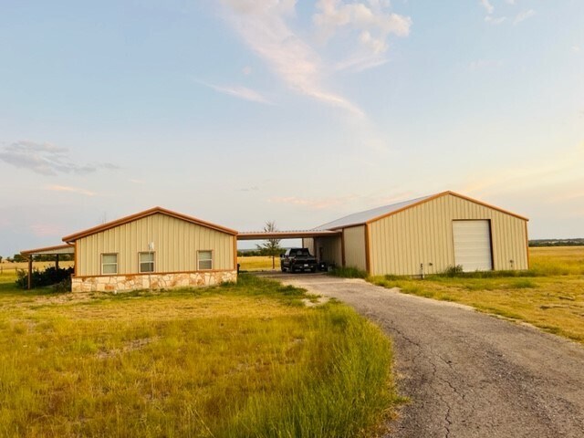 Foto del edificio - 1400 FM970