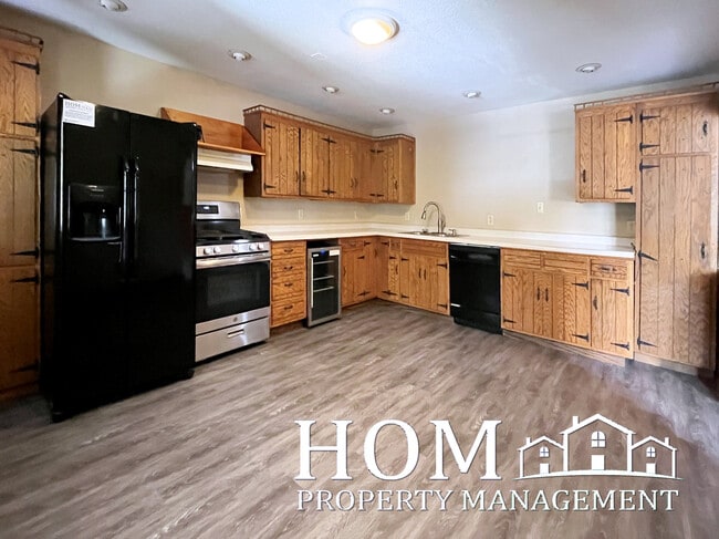 Photo - 1520 4th Ave House