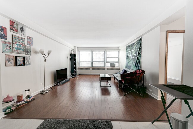 Foto del edificio - 4180 N Marine Dr