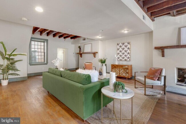Foto del edificio - 149 N 3rd St