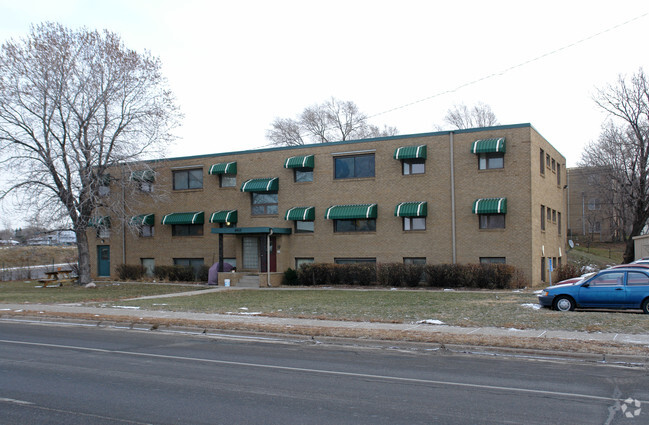 Building Photo - 4653 Central Ave NE