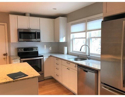 Primary Photo - 450 Lowell Ave