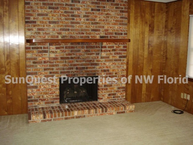 Building Photo - 6428 Berryhill Rd