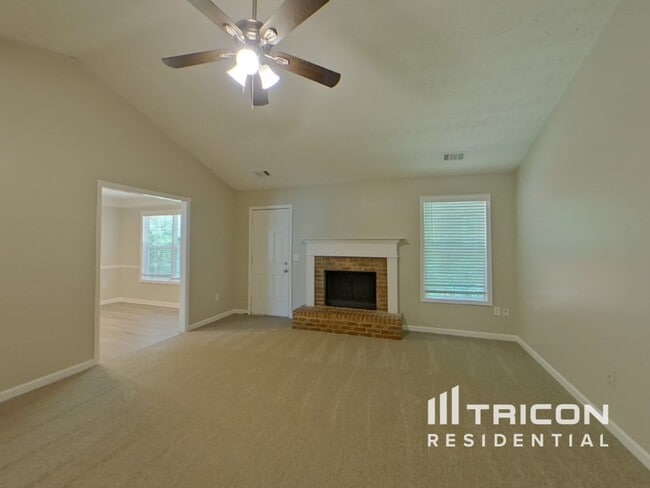 Foto del edificio - 3390 Watson Gate Rd SW