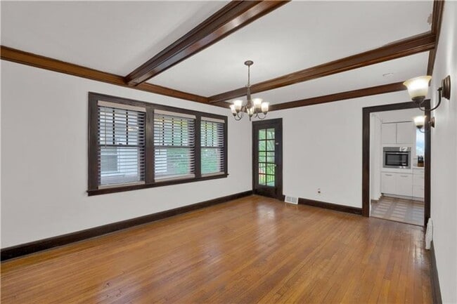 Building Photo - 3409 Portola Ave