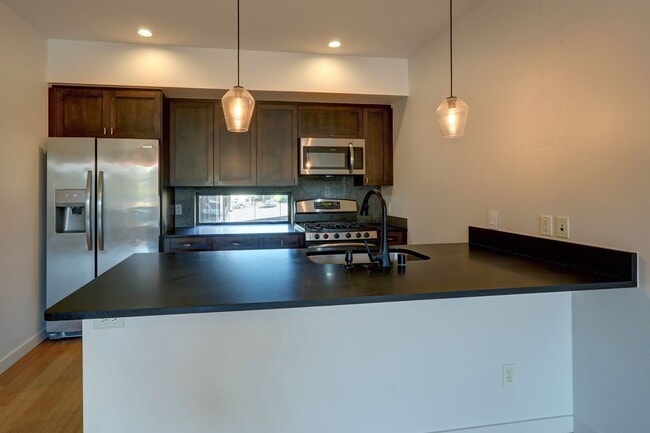Foto del edificio - 3820 S Hudson St