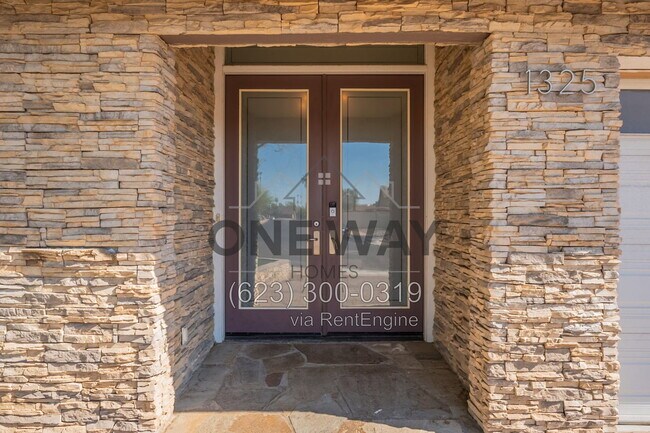 Foto del edificio - 1325 W Lobo Ave