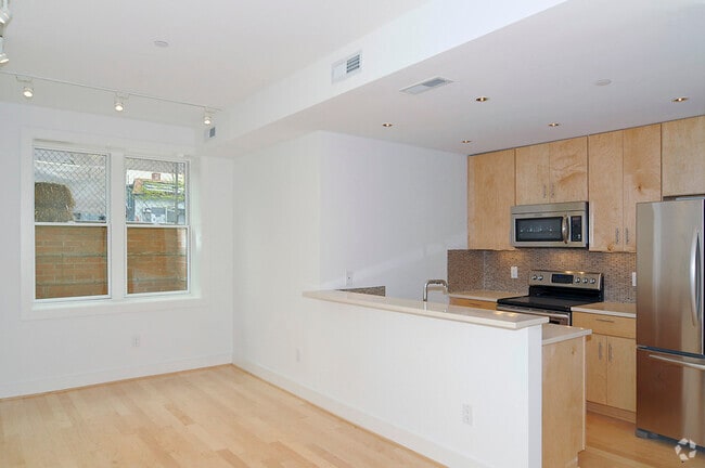 Building Photo - 1503 11th St NW