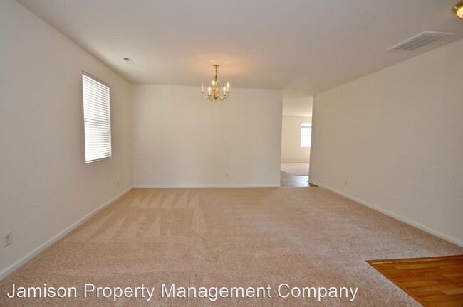 Building Photo - 7523 Carrington Forest Ln