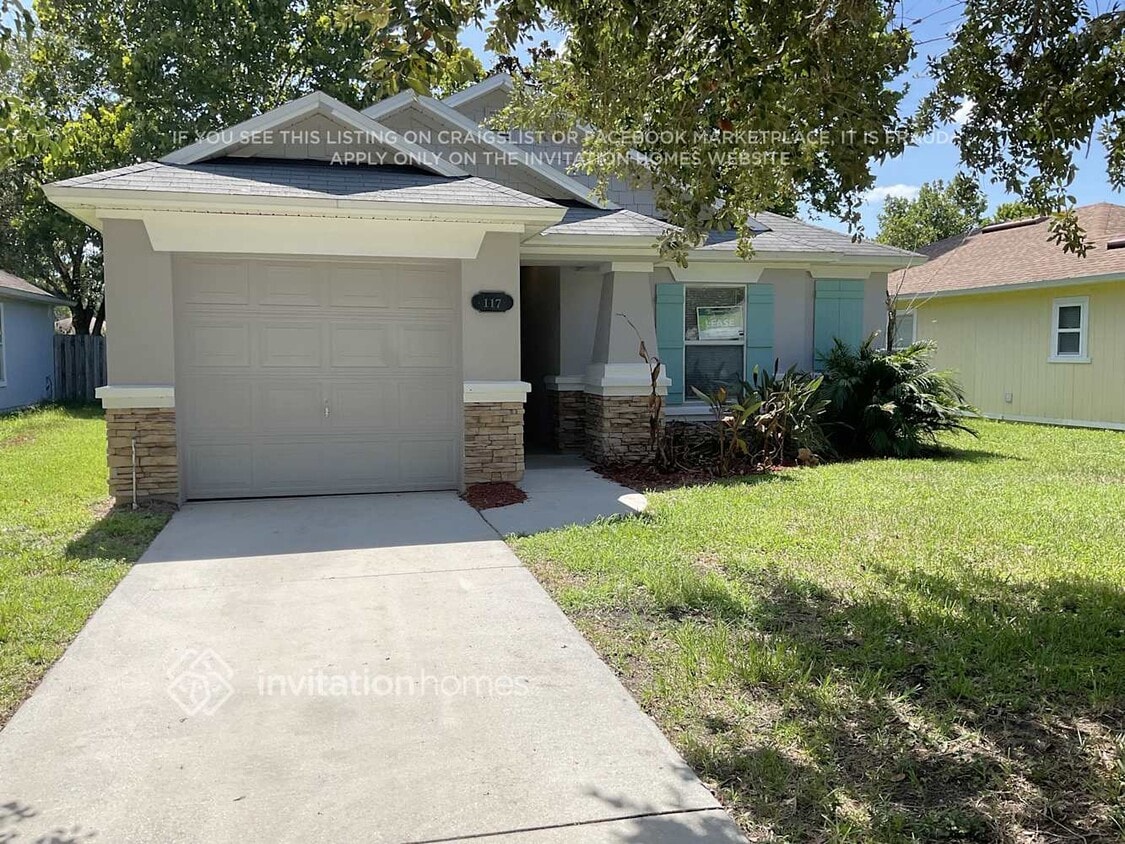 Primary Photo - 117 Brays Island Ln