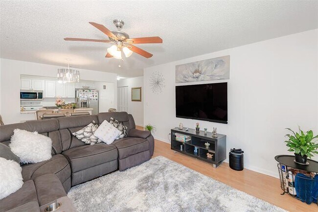 Foto del edificio - 4123 NW 88th Ave