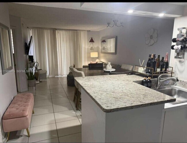 Foto del edificio - 8275 SW 152nd Ave