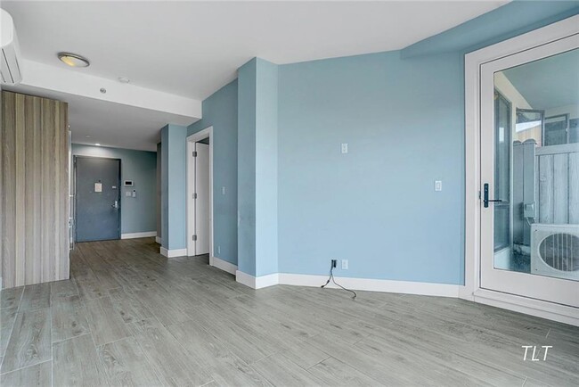 Building Photo - 2812 Kings Hwy