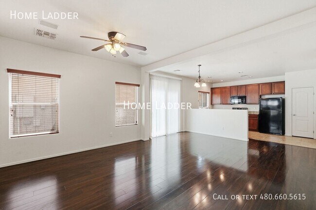 Building Photo - 1035 S Cheshire Ln