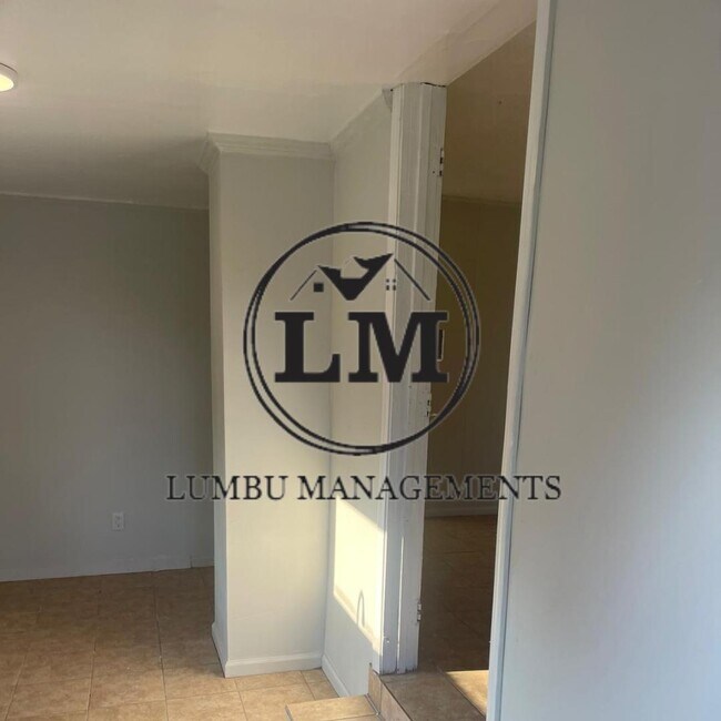 Building Photo - 2649 William Allen Rd